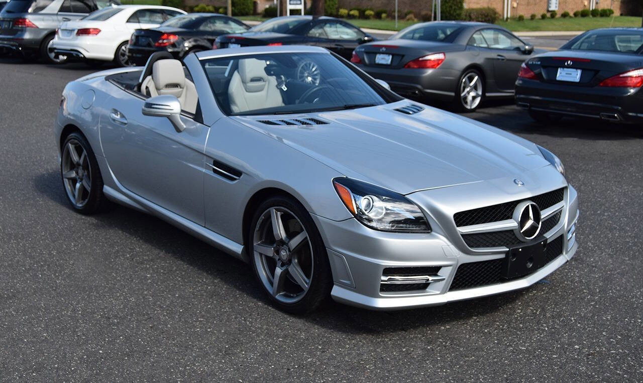 Used 2015 Mercedes-Benz SLK 250 w/ Premium Package image 48
