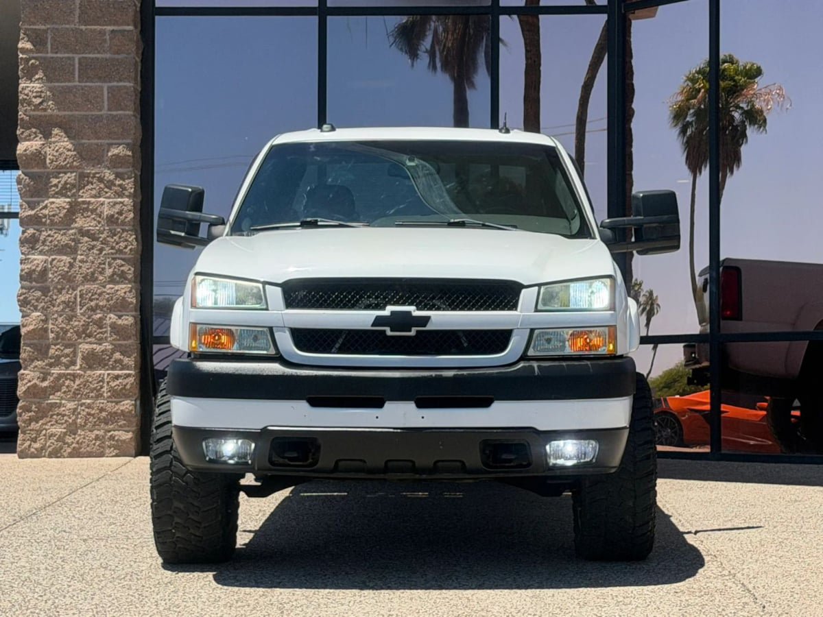 Used 2004 Chevrolet Silverado 2500 LT RWD image 24