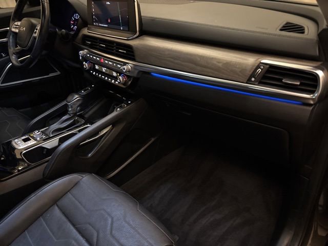 Certified 2022 Kia Telluride SX w/ SX Prestige Package image 27