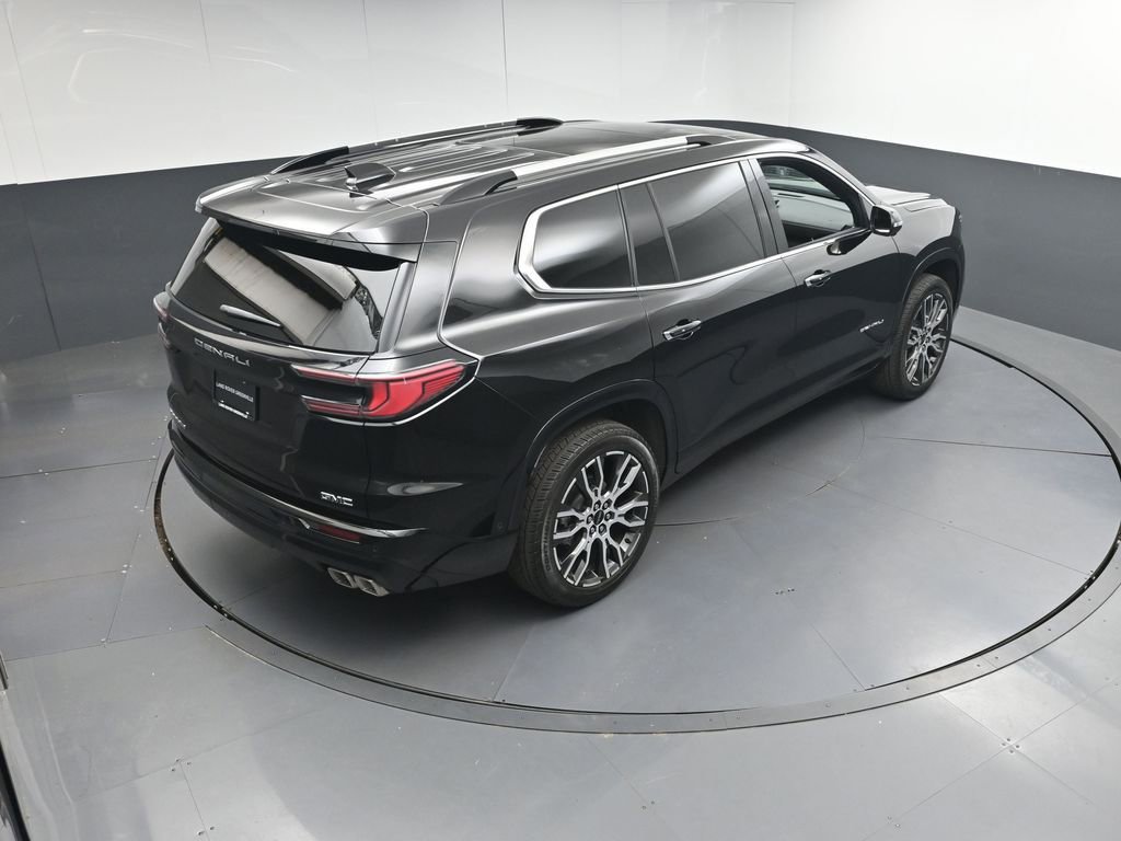 Used 2026 GMC Acadia Denali Ultimate w/ LPO, Floor Liner Package FWD image 39