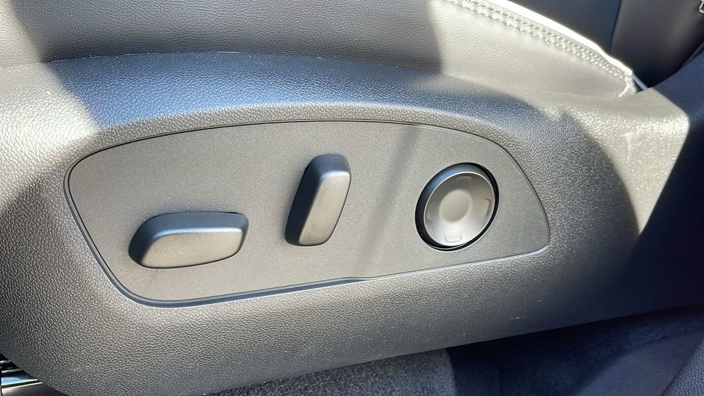 New 2026 GMC Acadia Denali w/ Super Cruise Package image 11