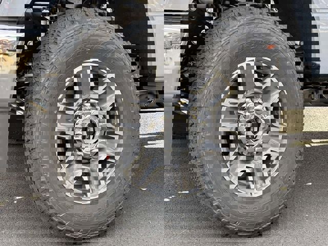 New 2026 Ford F250 Lariat w/ FX4 Off-Road Package image 7