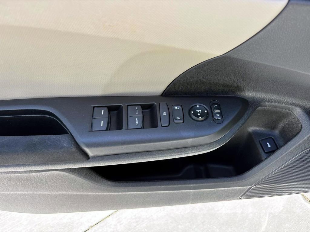 Used 2021 Honda Civic LX image 13
