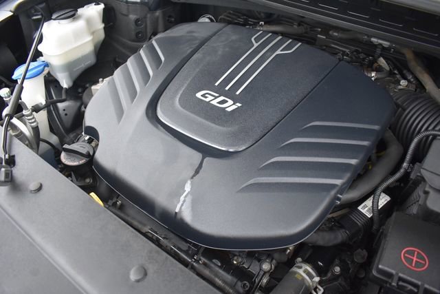 Used 2016 Kia Sedona SX image 35