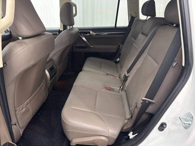 Used 2021 Lexus GX 460 Premium w/ Premium Package image 5