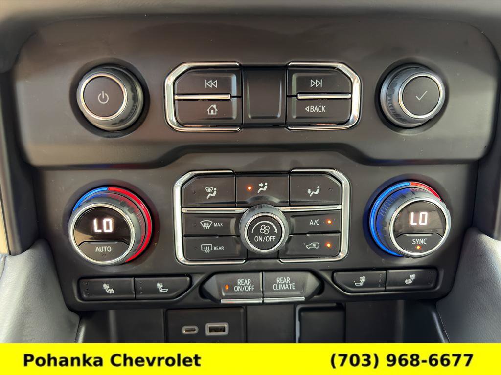 Used 2023 Chevrolet Tahoe LT w/ Luxury Package AWD/4WD image 16