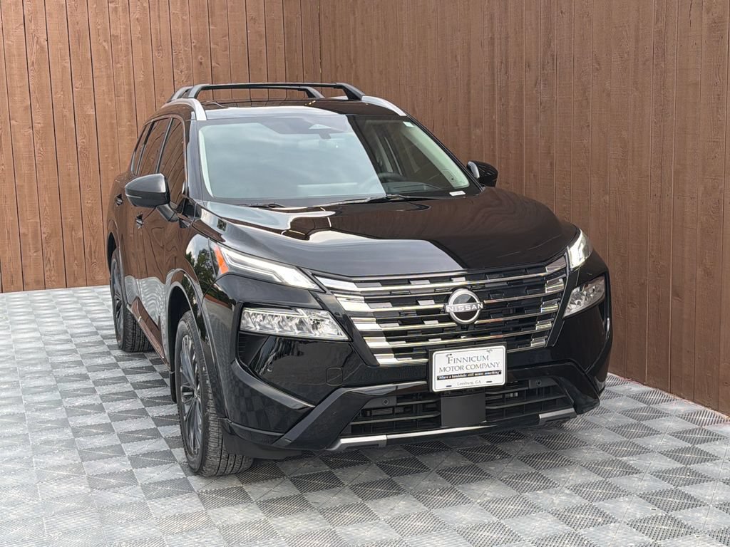 Used 2025 Nissan Rogue Platinum w/ Platinum Premium Package FWD image 13