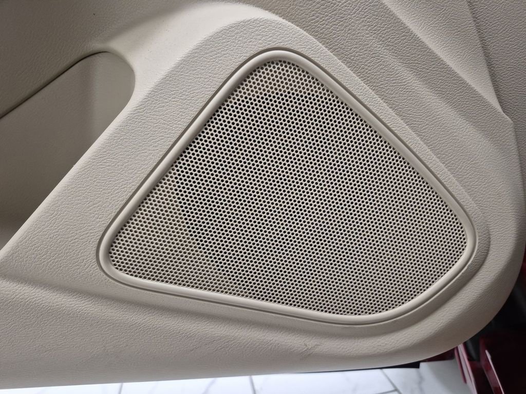 Used 2022 Nissan Maxima Platinum w/ Sport Mat Group image 25