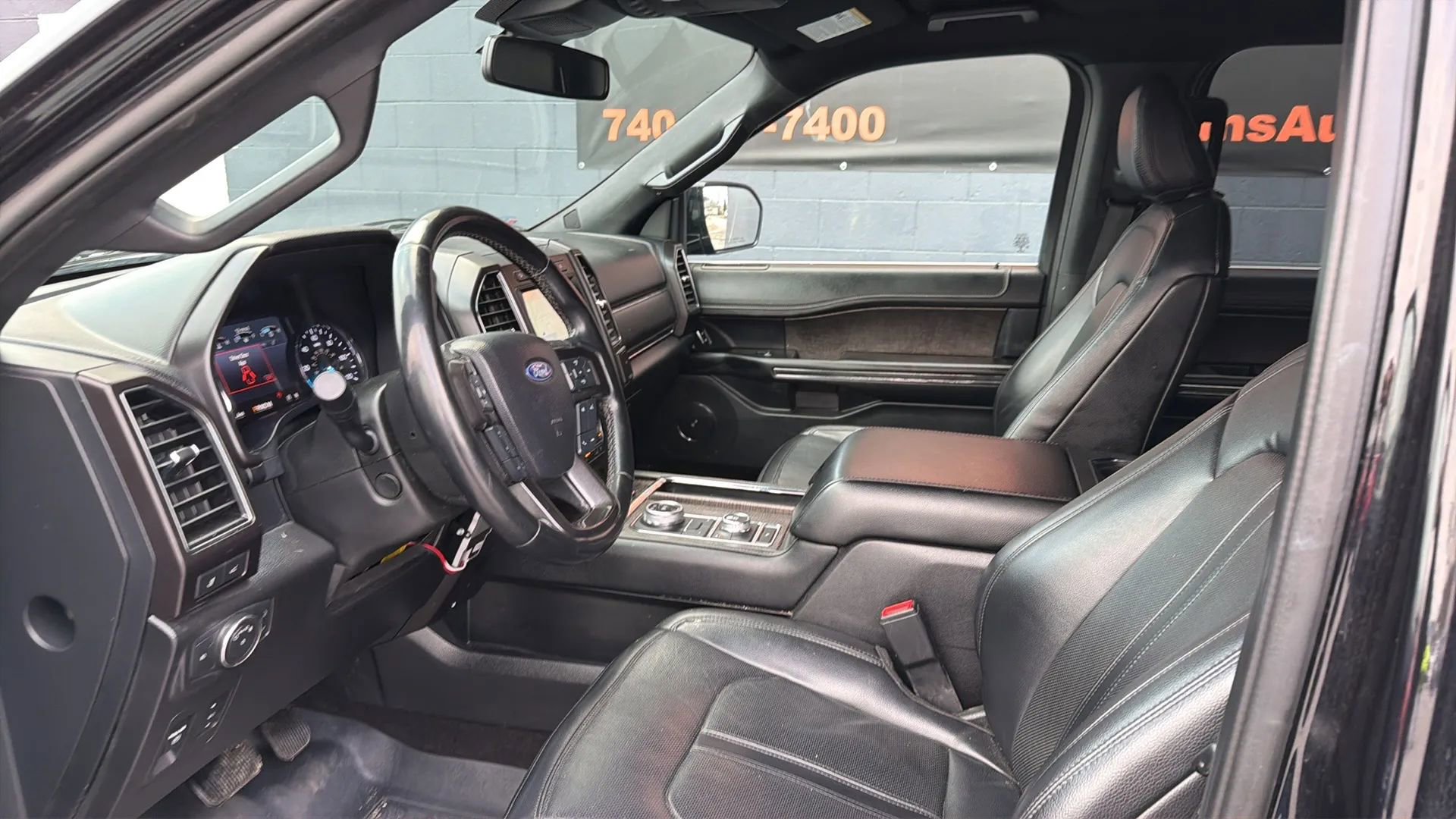 Used 2021 Ford Expedition Max Limited image 20