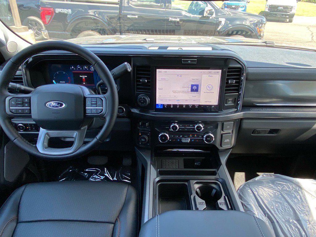 New 2026 Ford F250 Lariat w/ Lariat Premium Package image 10
