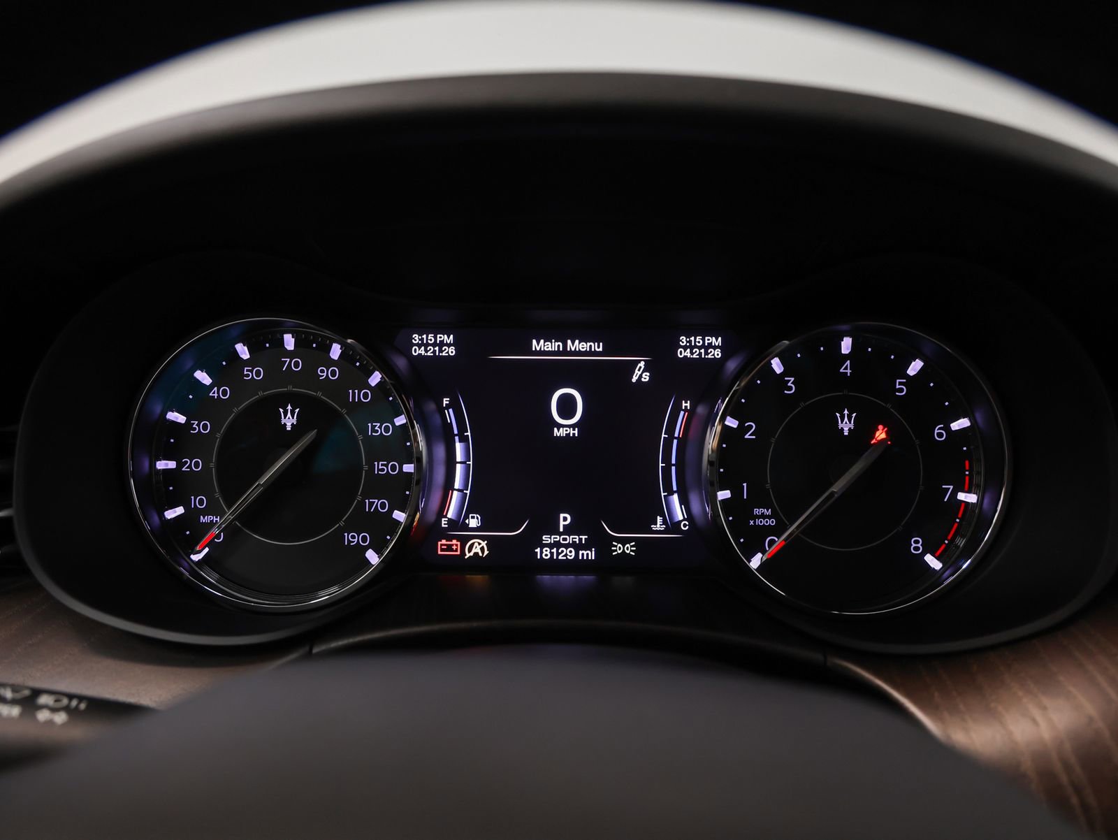 Used 2023 Maserati Quattroporte Modena RWD image 41