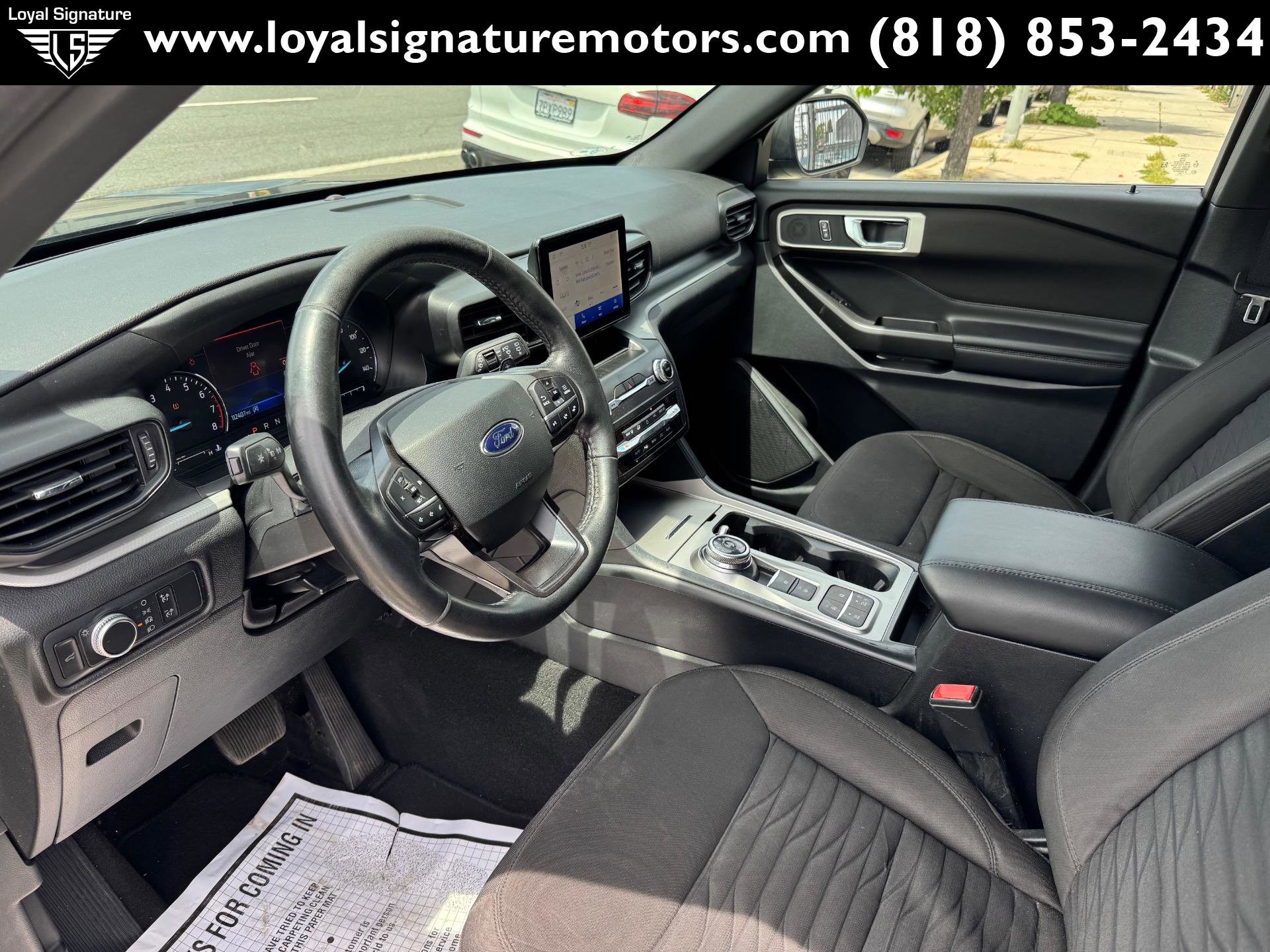 Used 2020 Ford Explorer XLT image 19