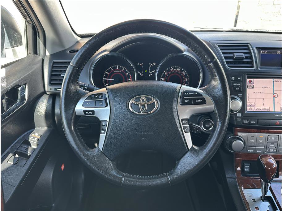 Used 2012 Toyota Highlander Limited image 21