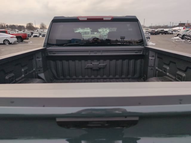 New 2026 Chevrolet Silverado 1500 Custom Trail Boss w/ LPO, Dark Essentials Package AWD/4WD image 9
