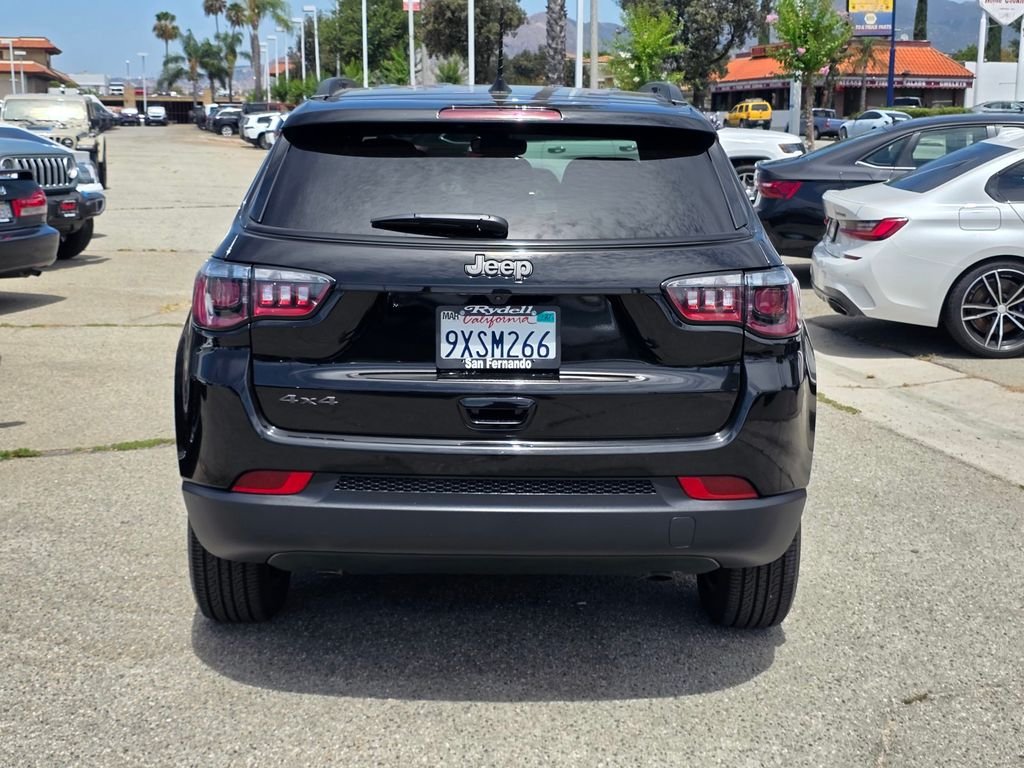 New 2026 Jeep Compass Latitude AWD/4WD image 5