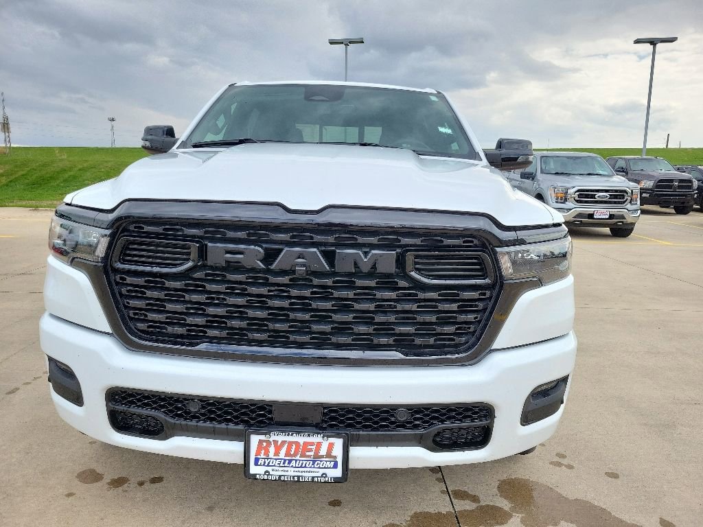 Used 2025 RAM 1500 Big Horn AWD/4WD image 8