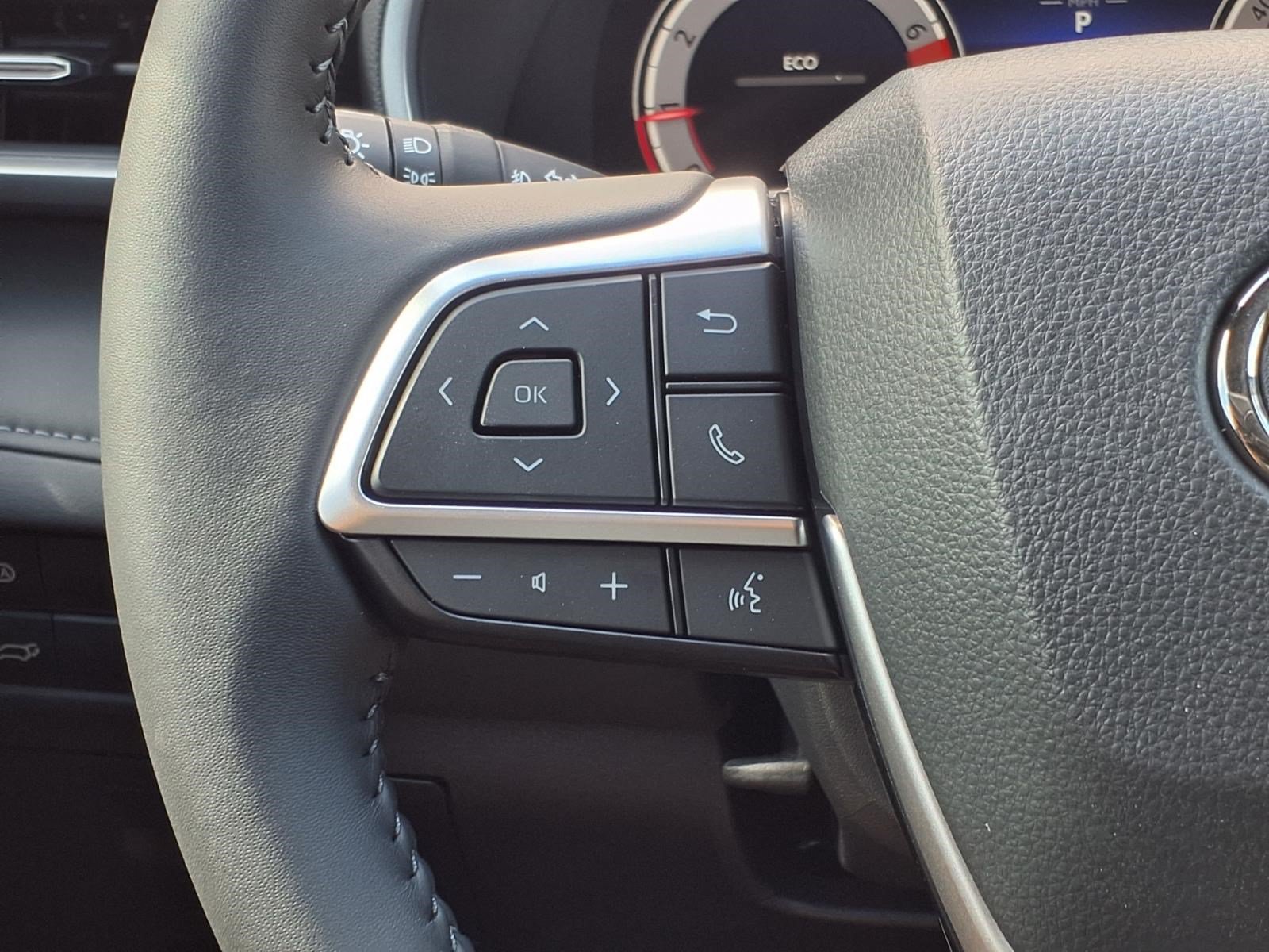 New 2026 Toyota Highlander XSE AWD/4WD image 20
