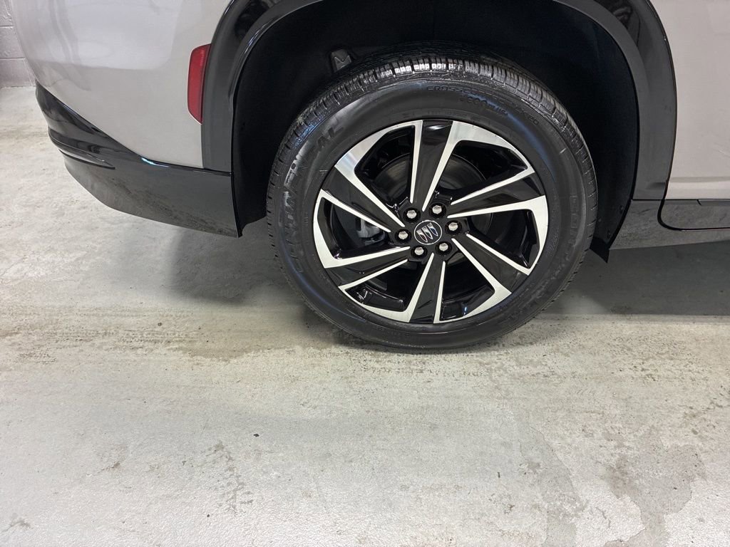 New 2026 Buick Enclave Sport Touring w/ Power Package image 3