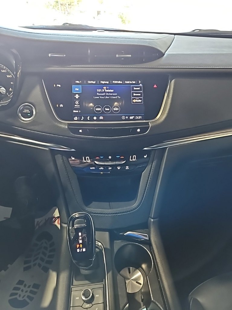 Used 2023 Cadillac XT5 Luxury image 30