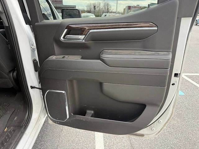 Used 2024 GMC Sierra 1500 Elevation image 20