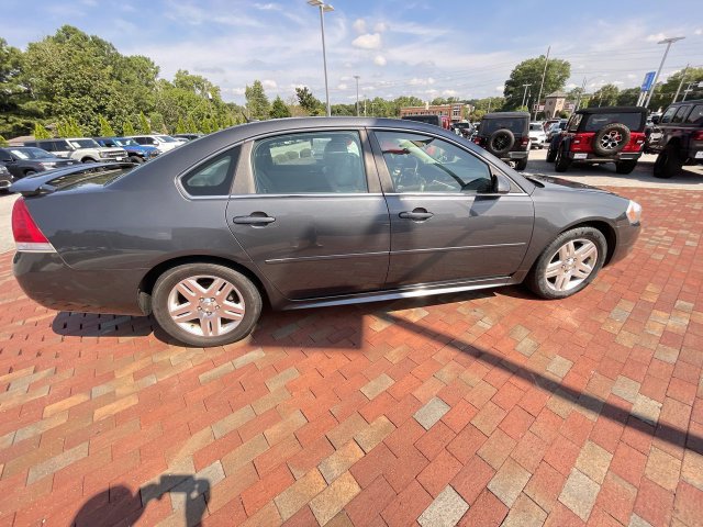 Used 2010 Chevrolet Impala LT w/ Luxury Edition Package FWD image 36