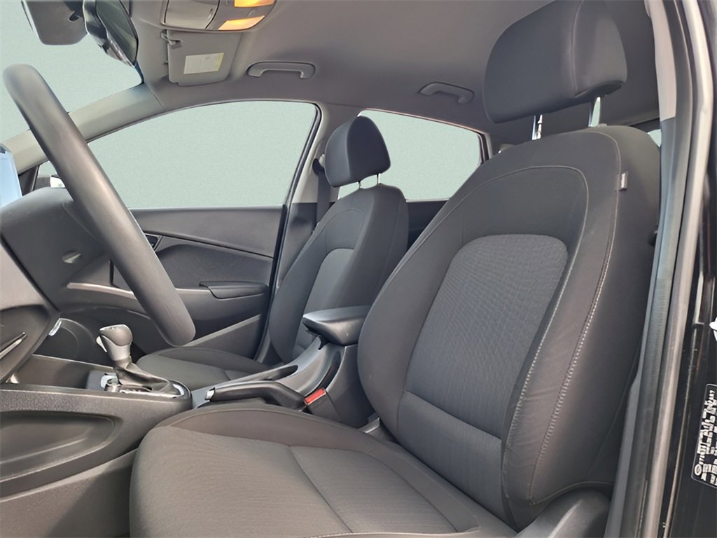 Used 2023 Hyundai Kona SEL w/ Cargo Package image 19