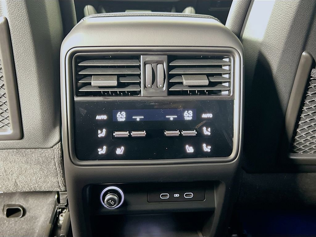 New 2026 Porsche Cayenne image 27