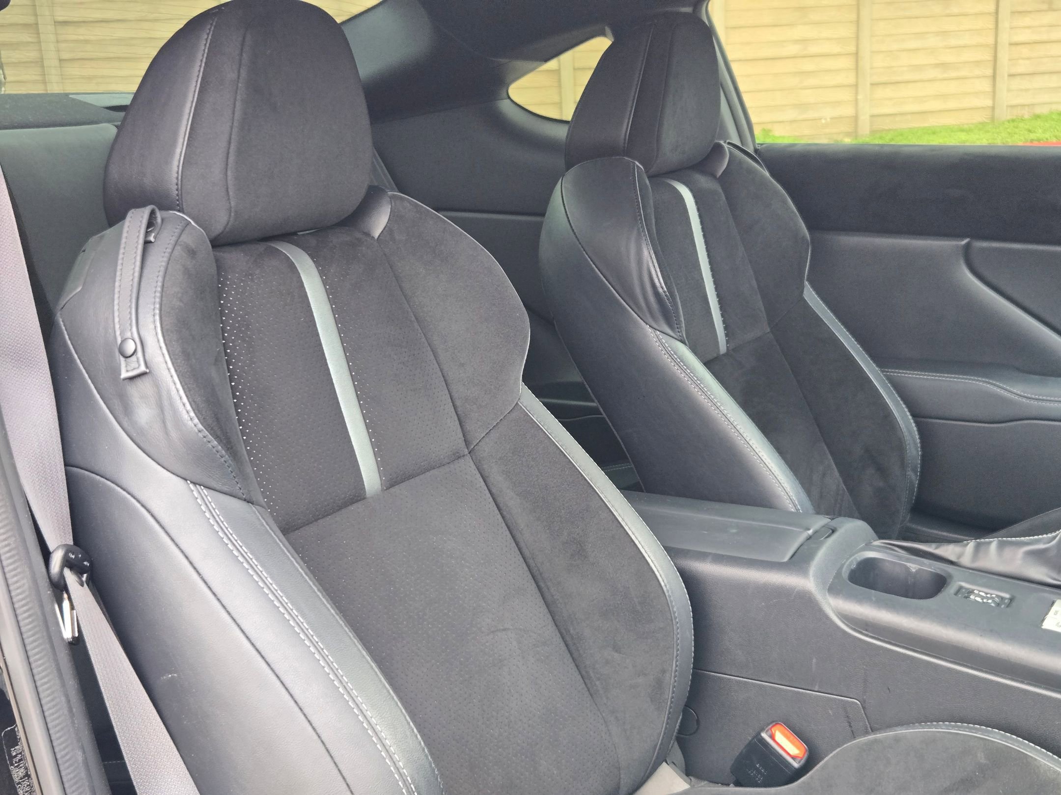 Used 2023 Toyota GR86 Premium RWD image 28