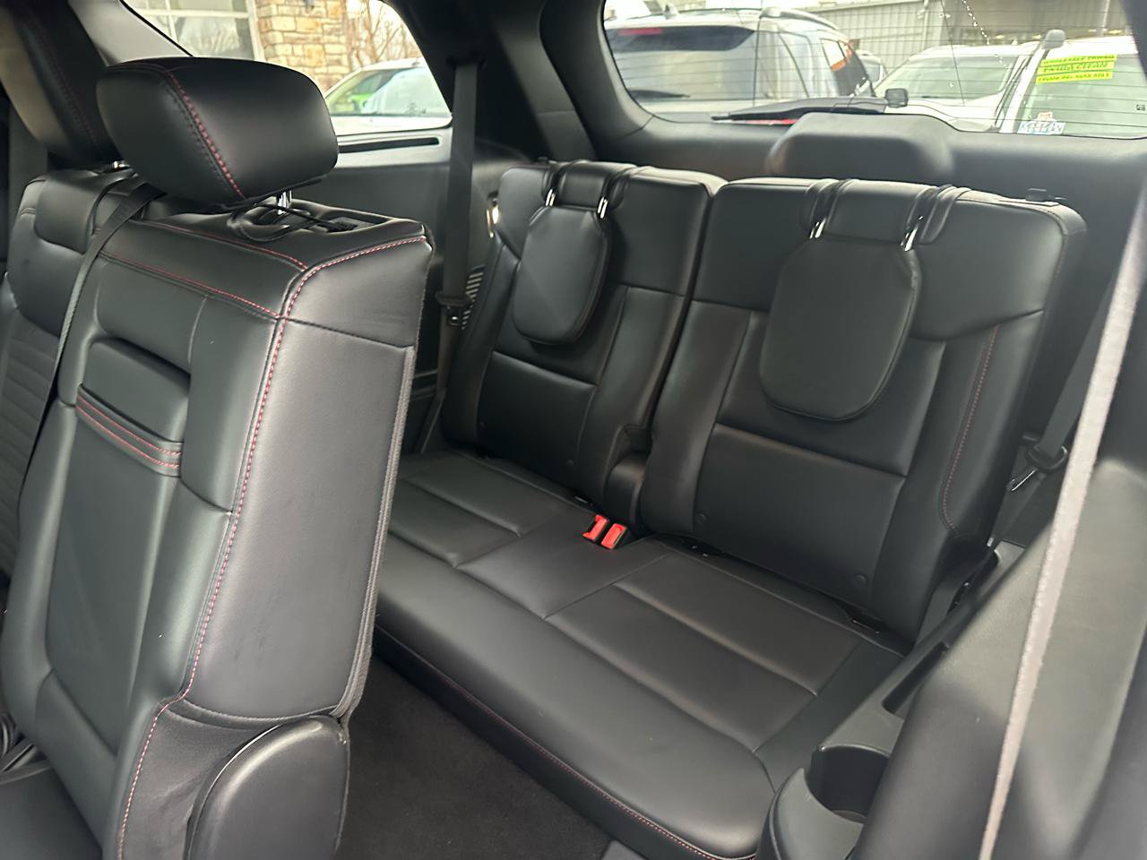 Used 2025 Ford Explorer ST-Line w/ Premium Package image 15