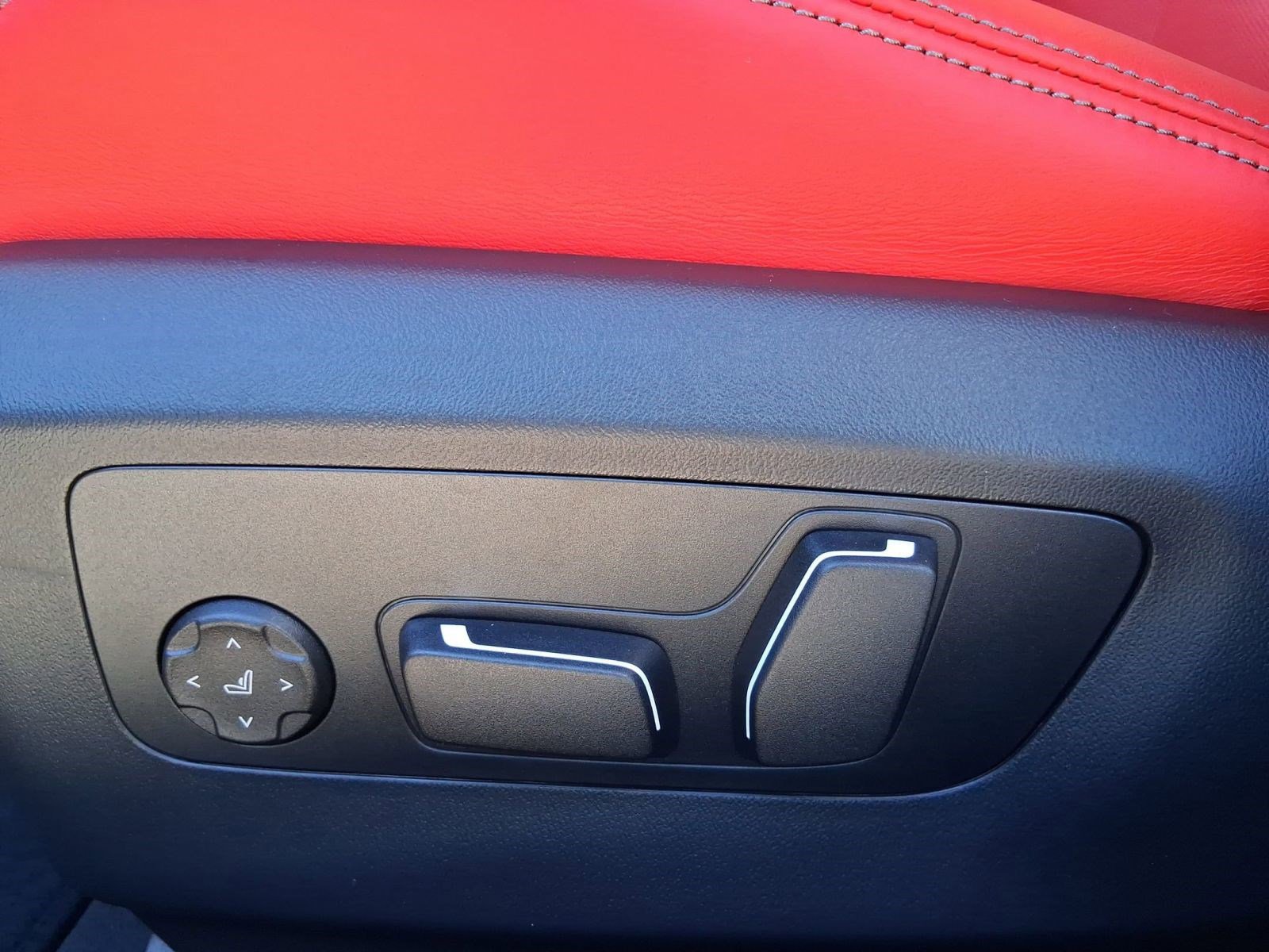 New 2026 BMW M5 Touring image 13