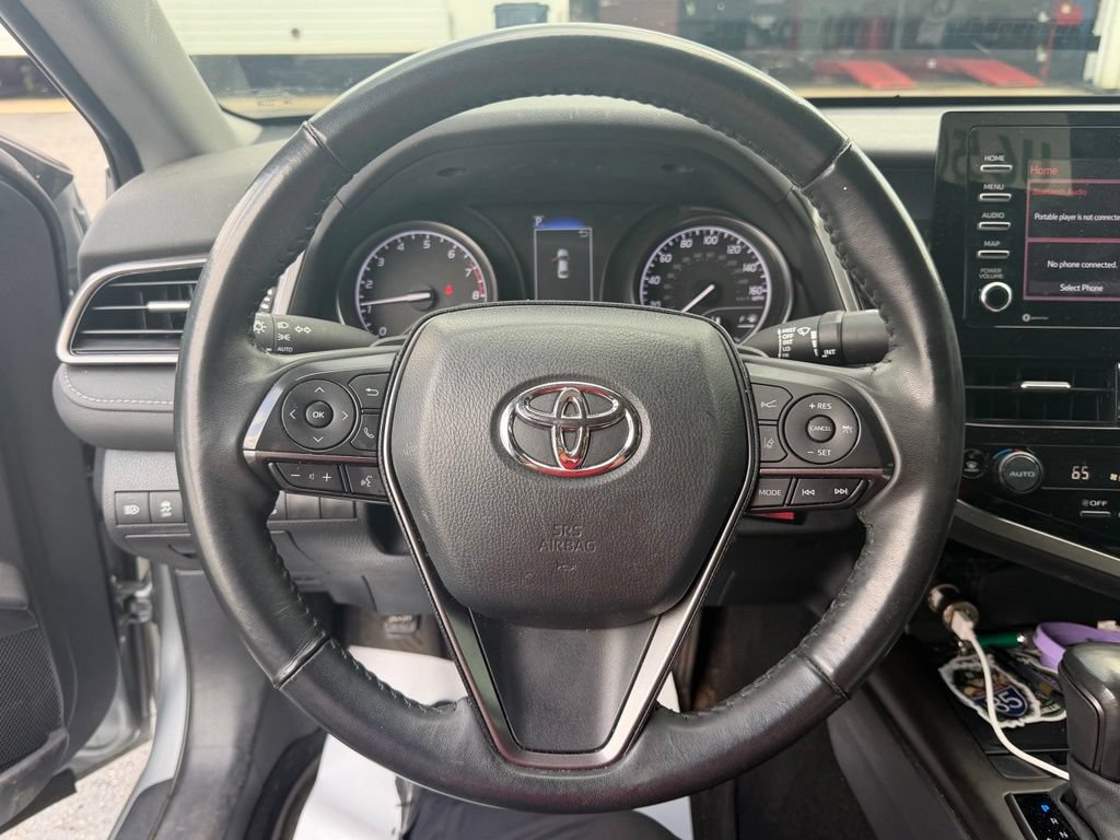 Used 2024 Toyota Camry SE FWD image 12