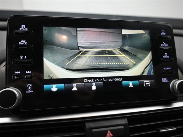 Used 2019 Honda Accord Touring image 31