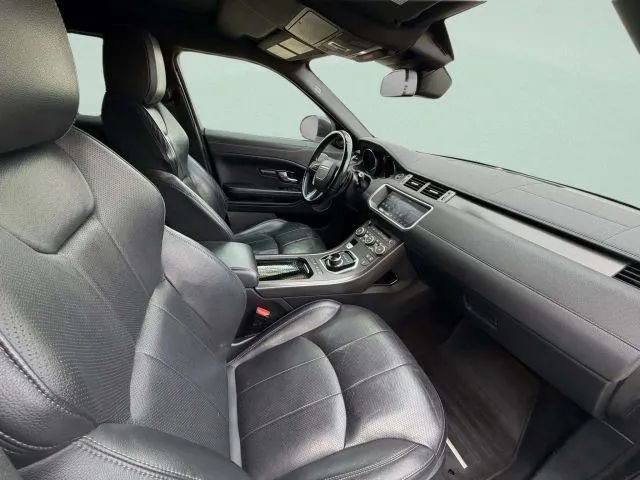Used 2019 Land Rover Range Rover Evoque image 19