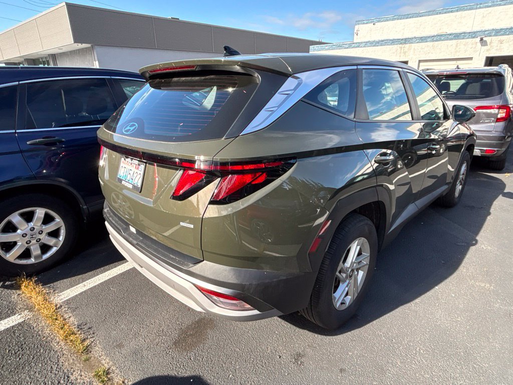Certified 2025 Hyundai Tucson SE AWD/4WD image 3