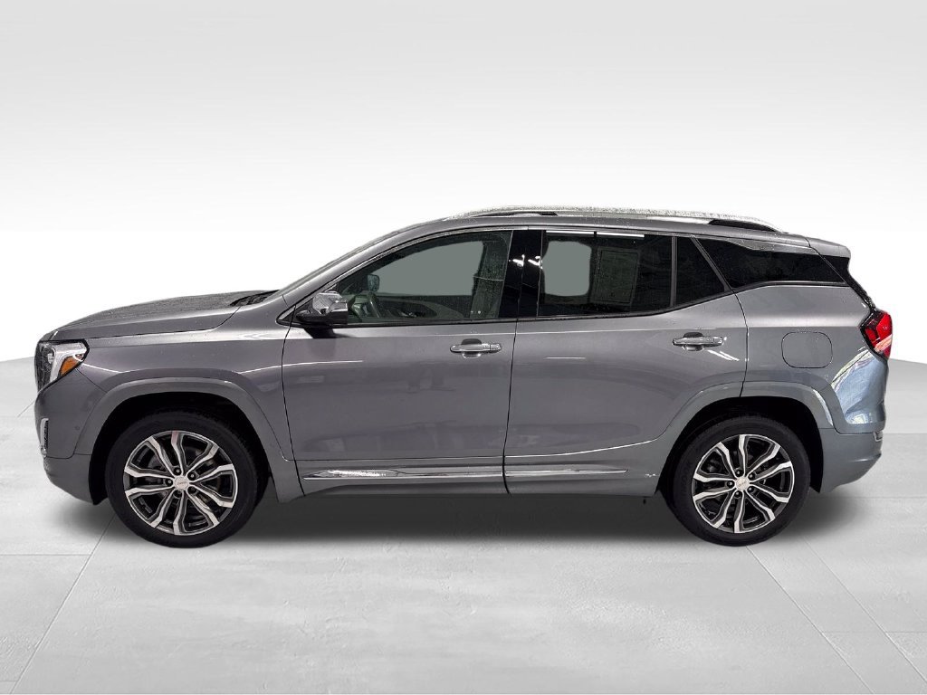 Used 2020 GMC Terrain Denali w/ Denali Premium Package AWD/4WD image 50