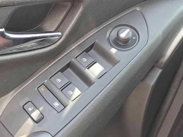 Used 2020 Chevrolet Trax LS w/ Tint and Cruise Package FWD image 21