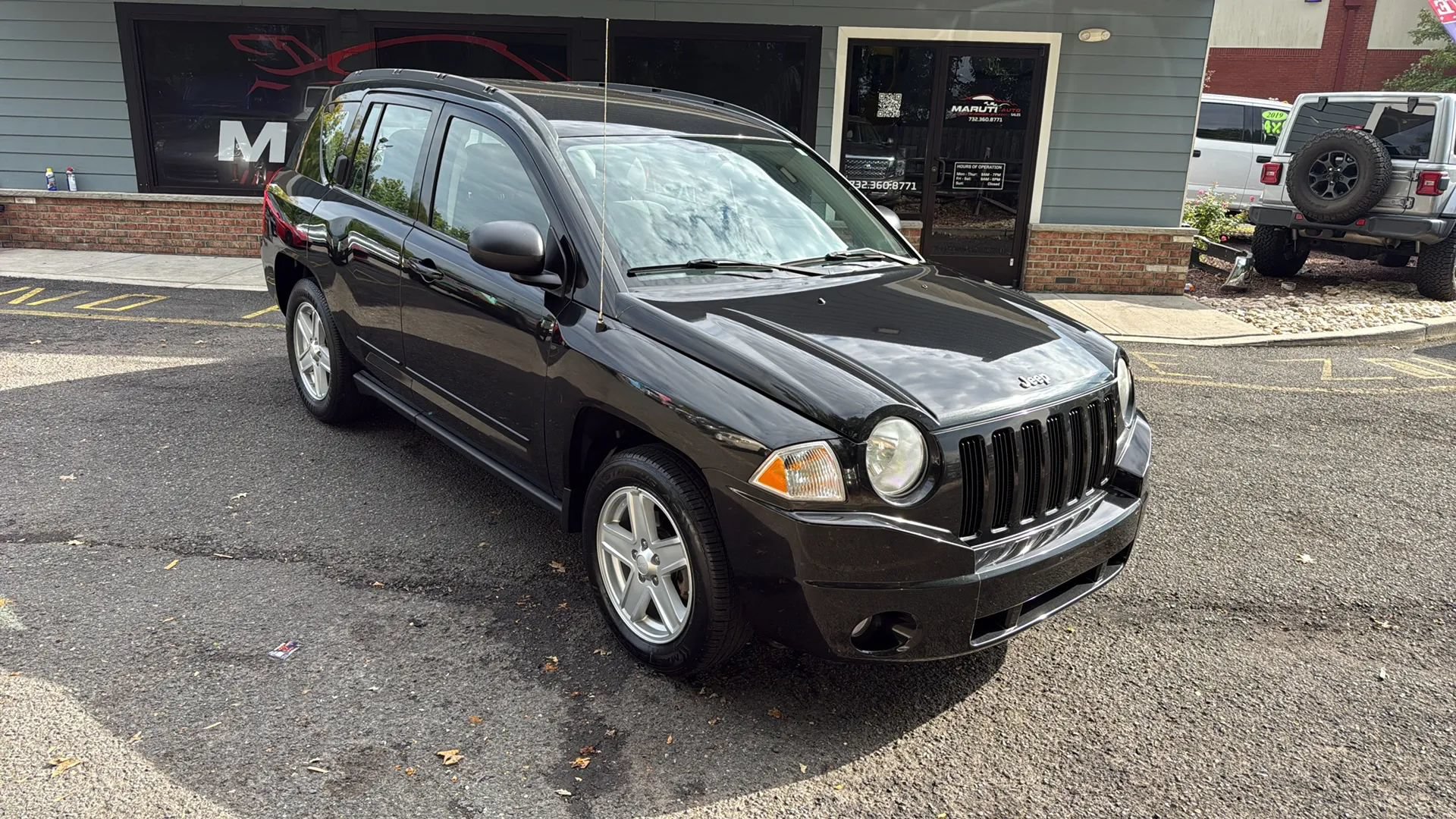 Used 2010 Jeep Compass Sport w/ PWR Equipment Group AWD/4WD image 4