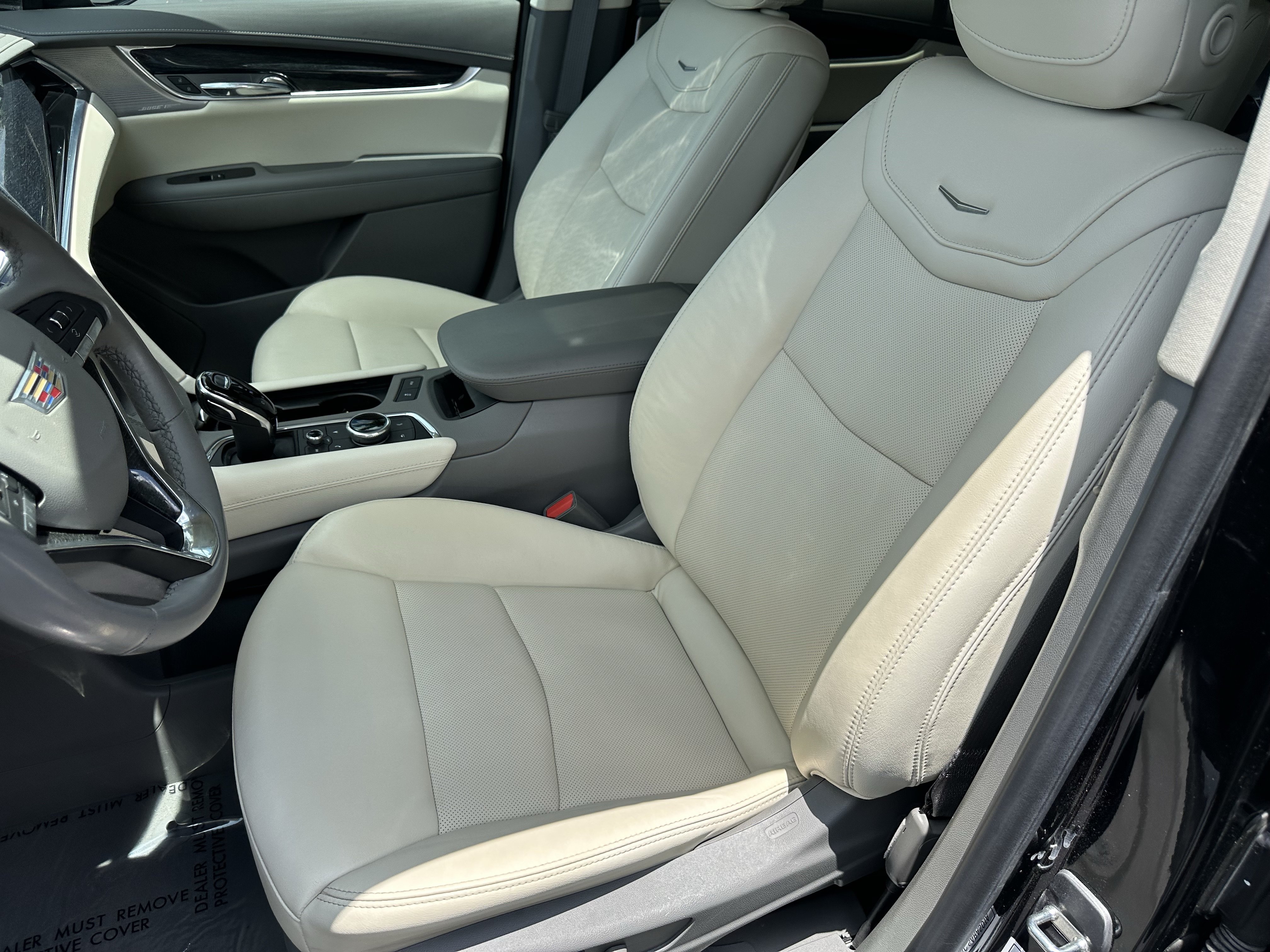 Certified 2023 Cadillac XT6 Premium Luxury w/ Technology Package FWD image 20