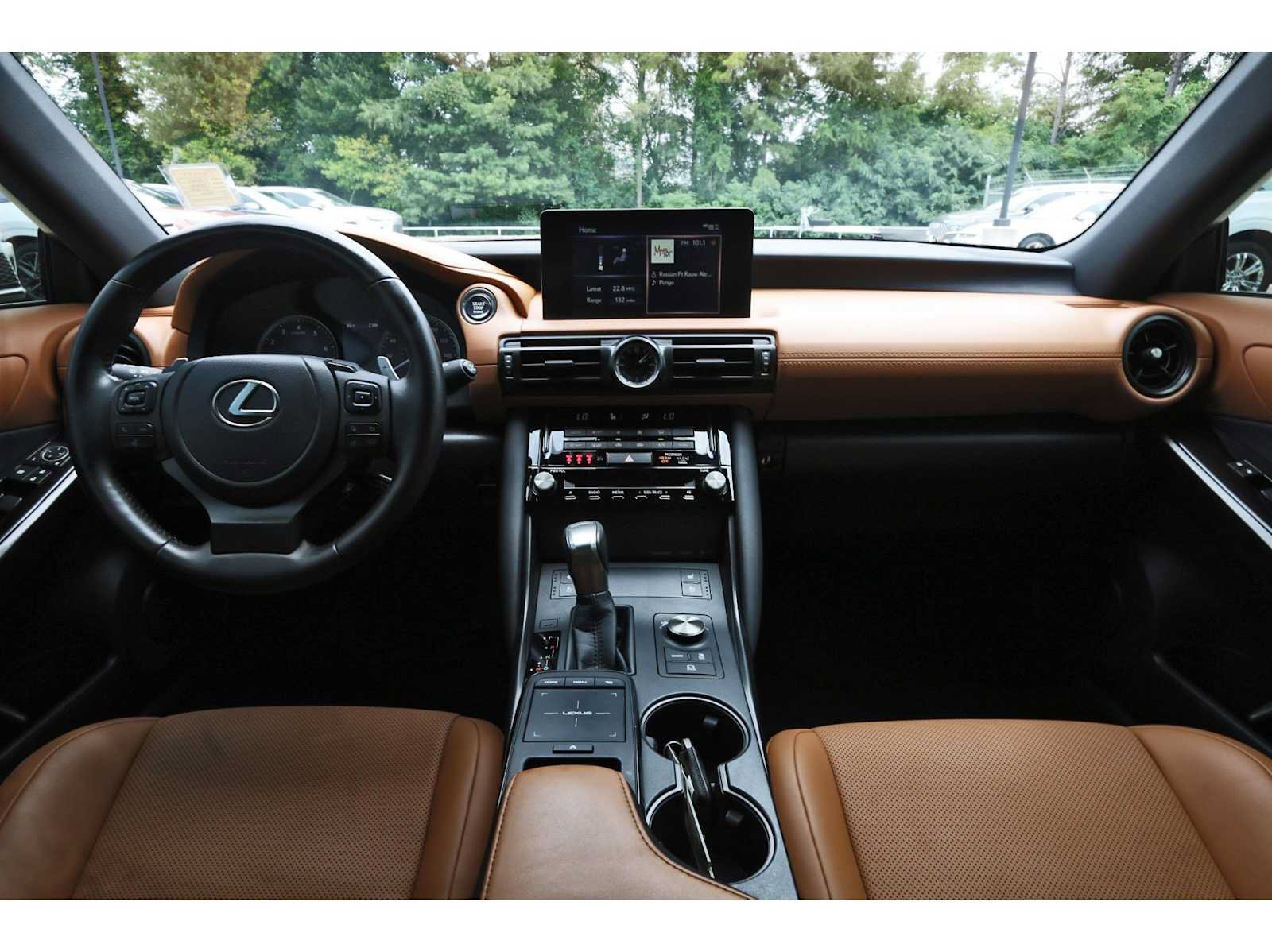 Used 2024 Lexus IS 300 w/ Comfort Package RWD image 7