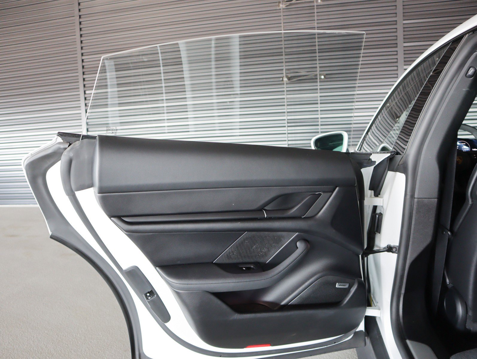 Used 2024 Porsche Taycan 4S image 24