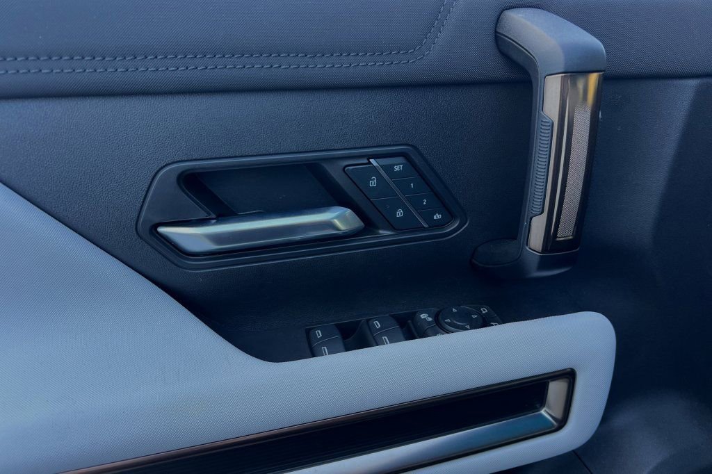 New 2024 GMC Hummer EV 3X w/ Omega Edition image 8