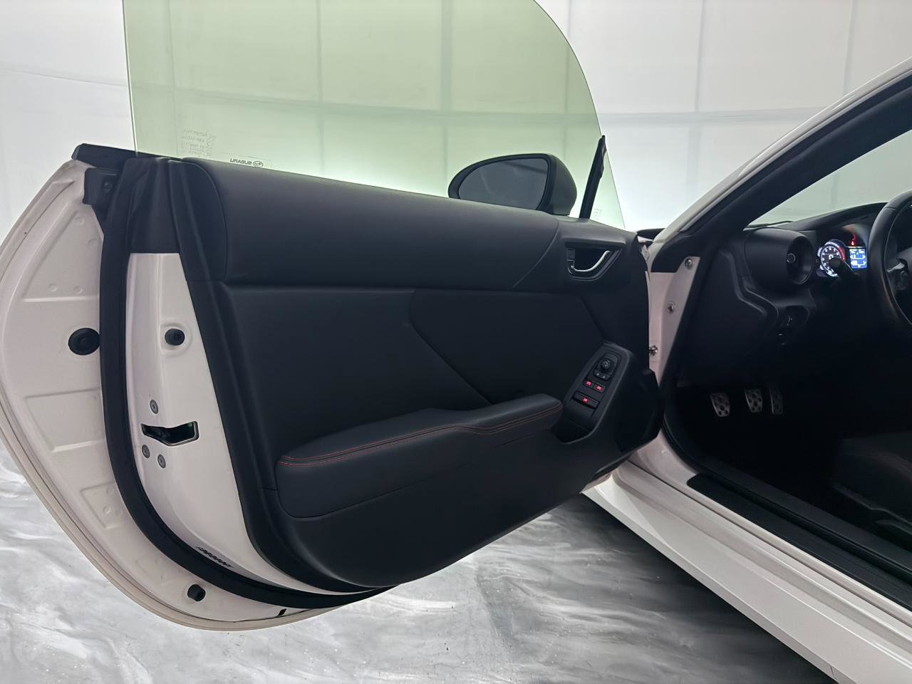 Used 2022 Subaru BRZ Premium RWD image 17