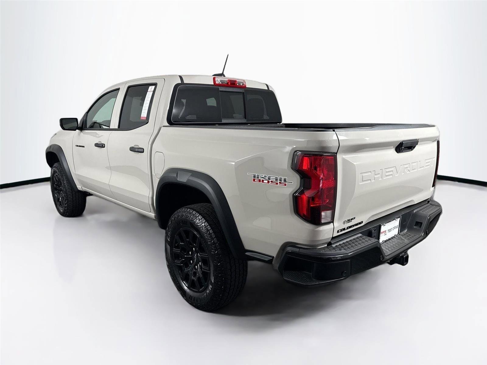 Used 2026 Chevrolet Colorado Trail Boss AWD/4WD image 12
