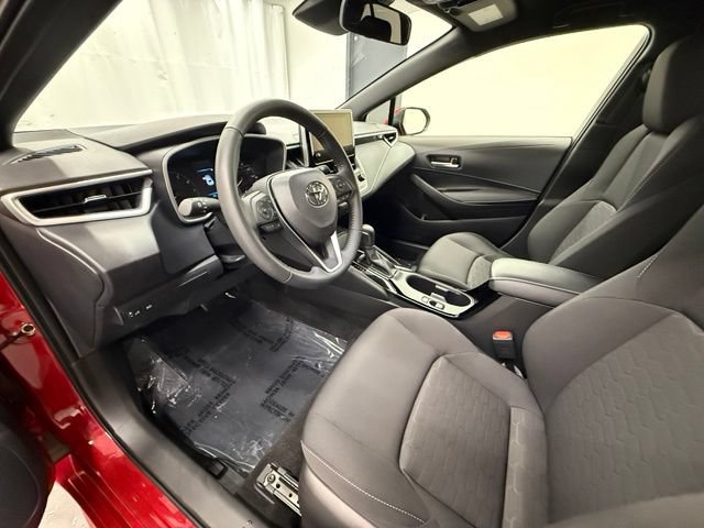 Certified 2025 Toyota Corolla SE w/ SE Package FWD image 12