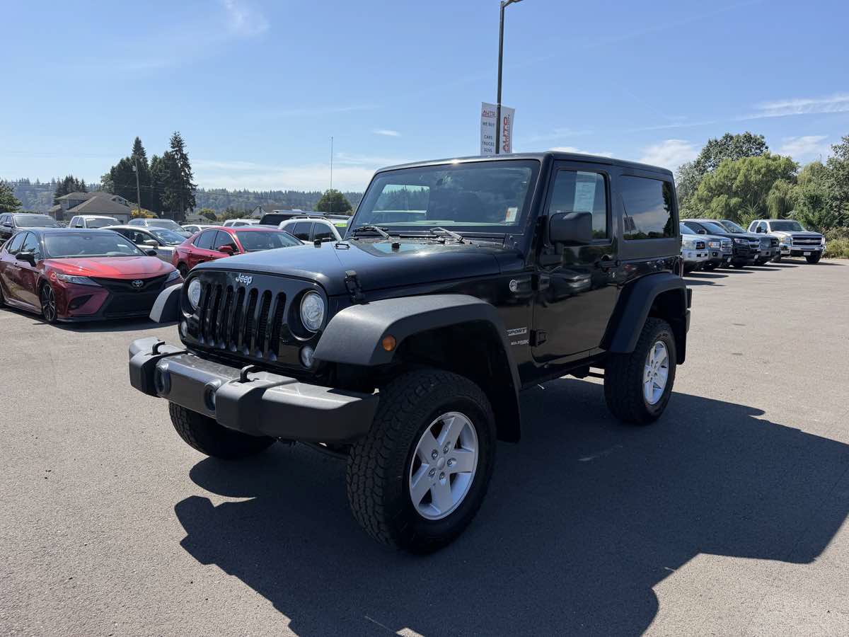 Used 2018 Jeep Wrangler Sport w/ Quick Order Package 24S AWD/4WD image 4