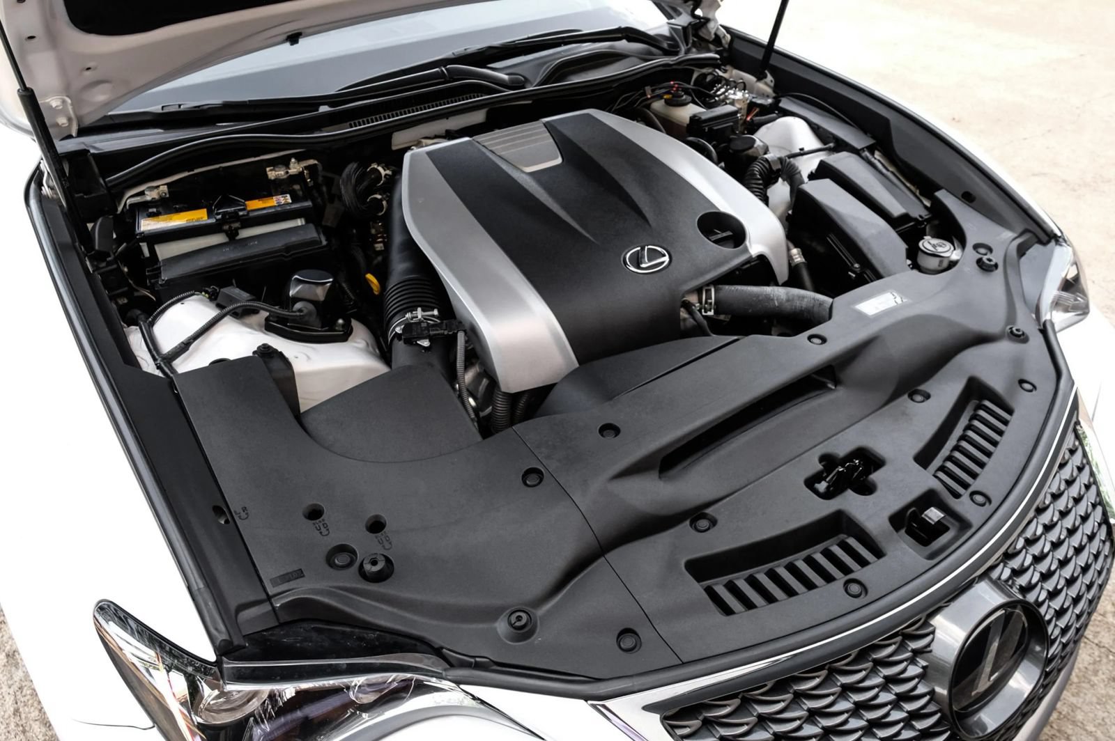 Used 2017 Lexus RC 350 F Sport RWD image 50