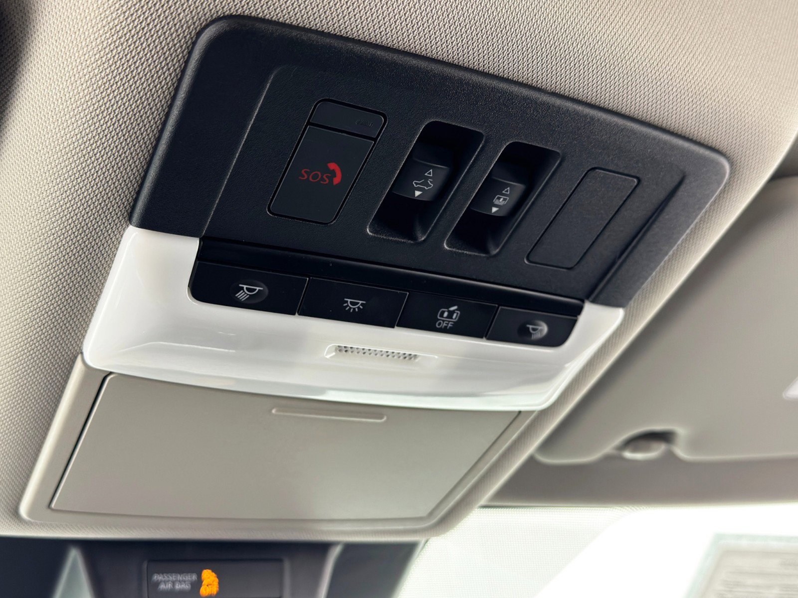 Used 2022 Nissan Rogue SL image 28