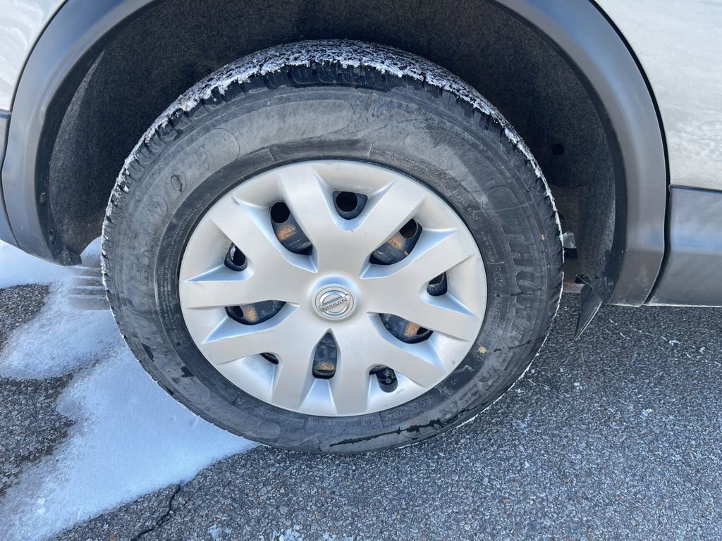 Used 2019 Nissan Rogue Sport S image 10