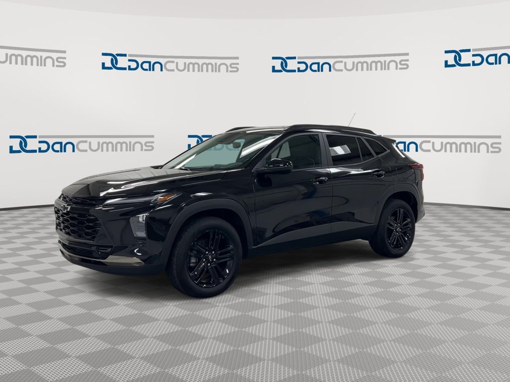 Used 2025 Chevrolet Trax ACTIV w/ Driver Confidence Package FWD image 4