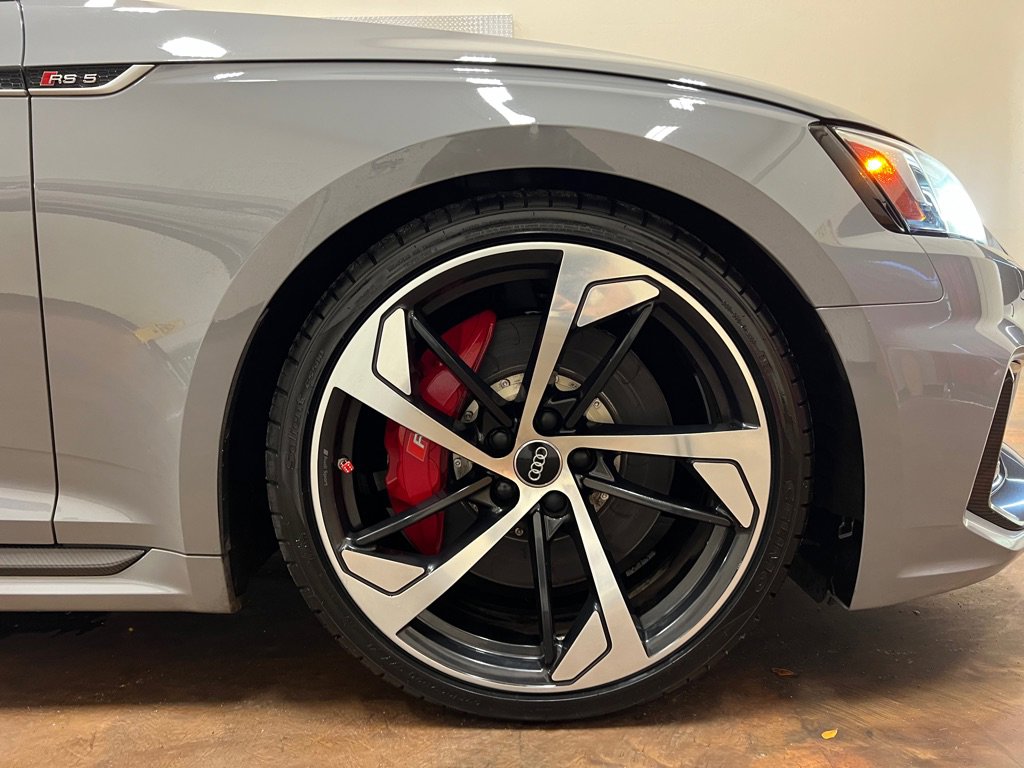 Used 2019 Audi RS 5 w/ Black Optic Carbon Package AWD/4WD image 11